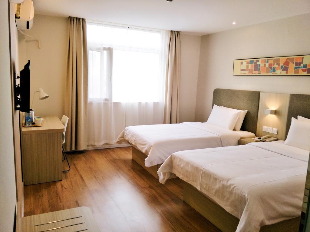Hanting Hotel Shanghai Zhenping Rd מראה חיצוני תמונה